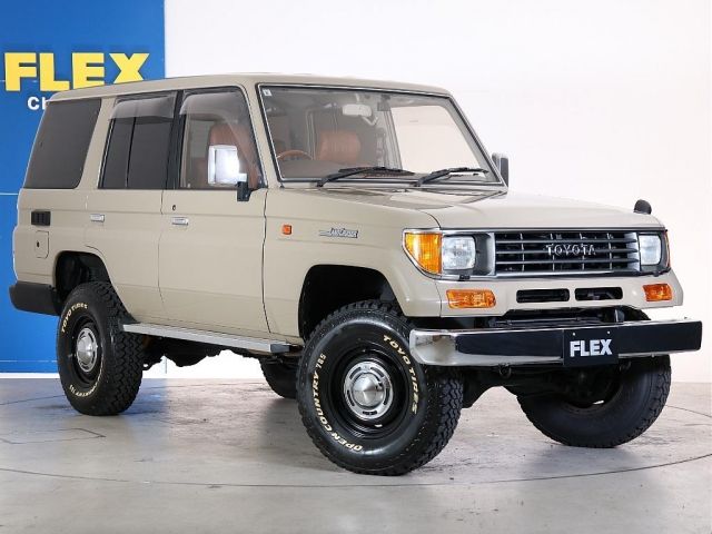 LANDCRUISER PRADO
