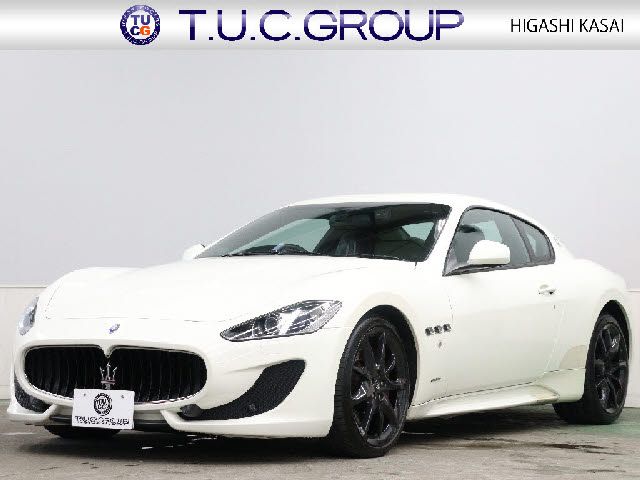MASERATI GRANTURISMO