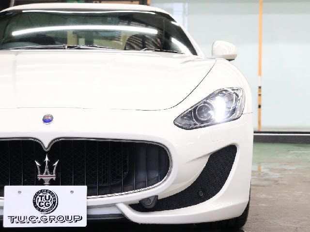 MASERATI GRANTURISMO