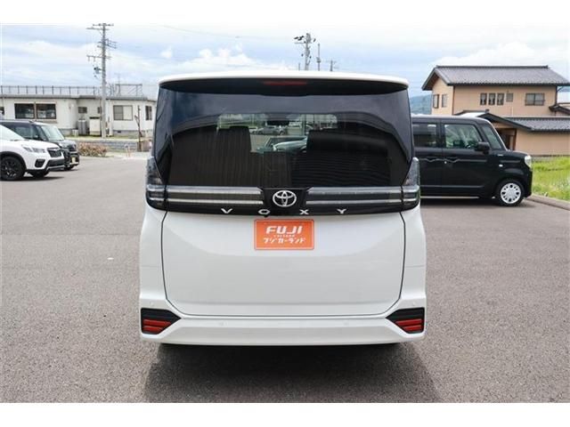 VOXY 4WD