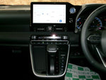 VOXY HYBRID 4WD