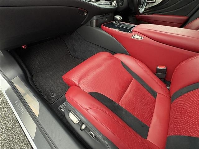 LEXUS LS500h