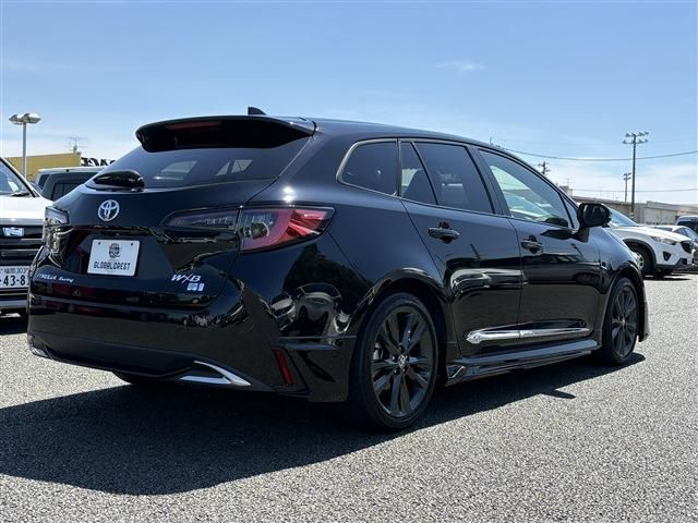 COROLLA TOURING HYBRID