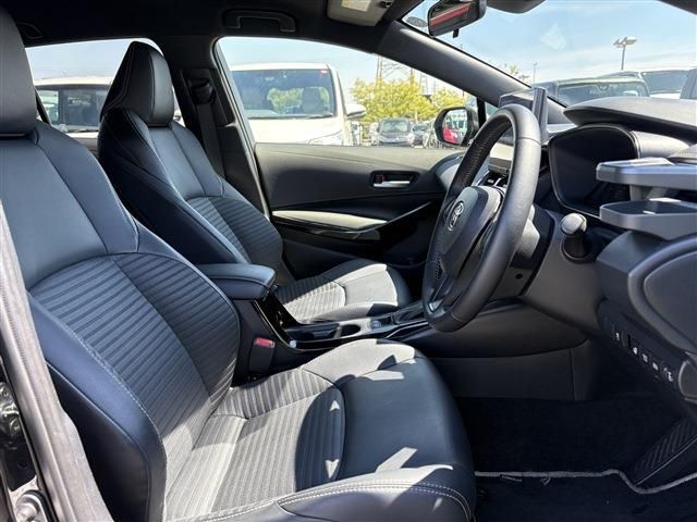 COROLLA TOURING HYBRID