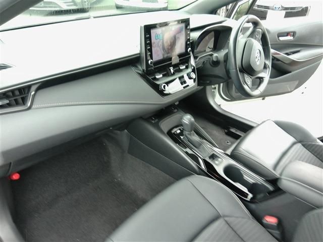 COROLLA TOURING HYBRID