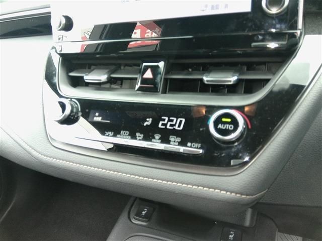 COROLLA TOURING HYBRID