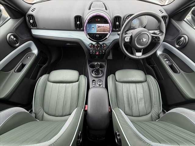 MINI COOPER D CROSSOVER