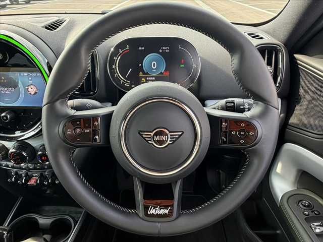 MINI COOPER D CROSSOVER