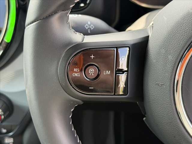 MINI COOPER D CROSSOVER