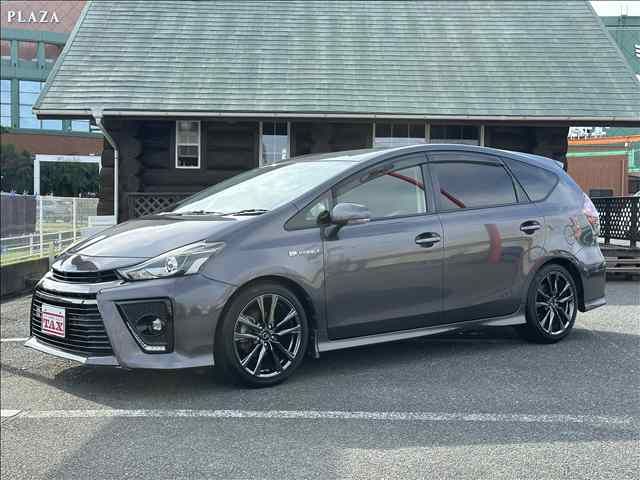 PRIUS Alpha