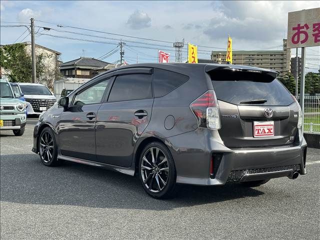 PRIUS Alpha