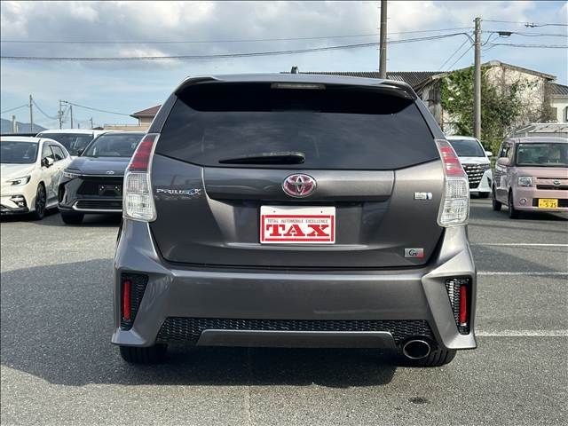 PRIUS Alpha