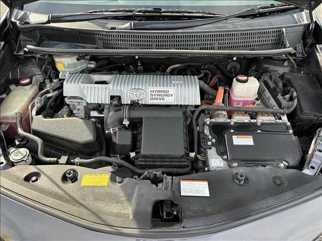 PRIUS Alpha