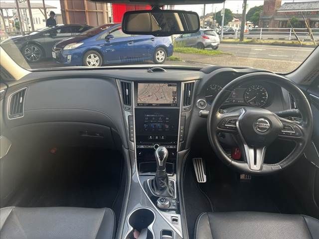 SKYLINE HYBRID 4WD