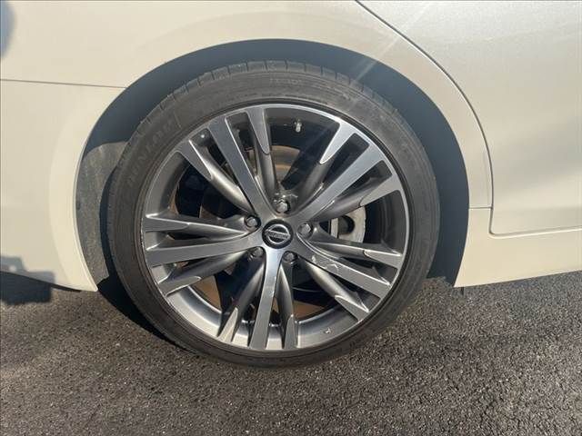 SKYLINE HYBRID 4WD