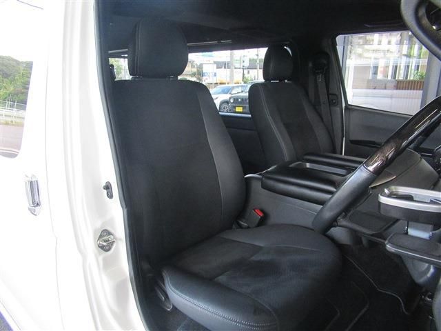 HIACE van 4WD