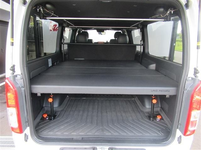 HIACE van 4WD