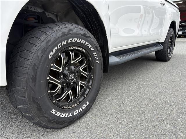 HILUX 4WD