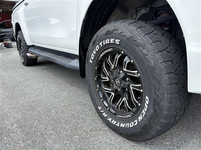 HILUX 4WD