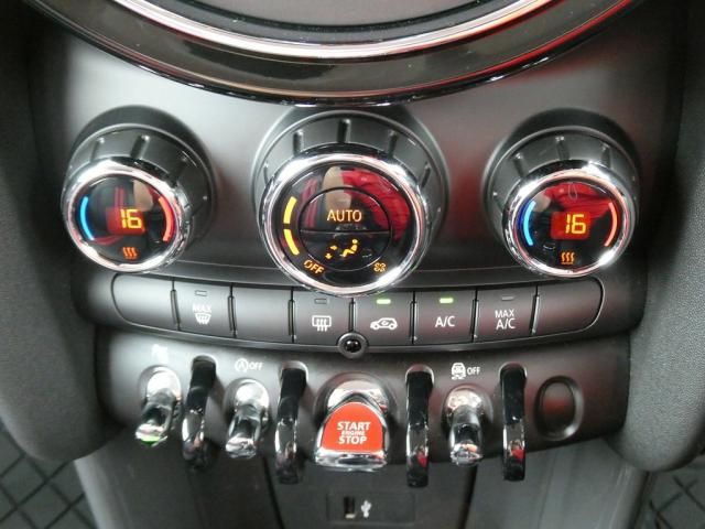 MINI COOPER D