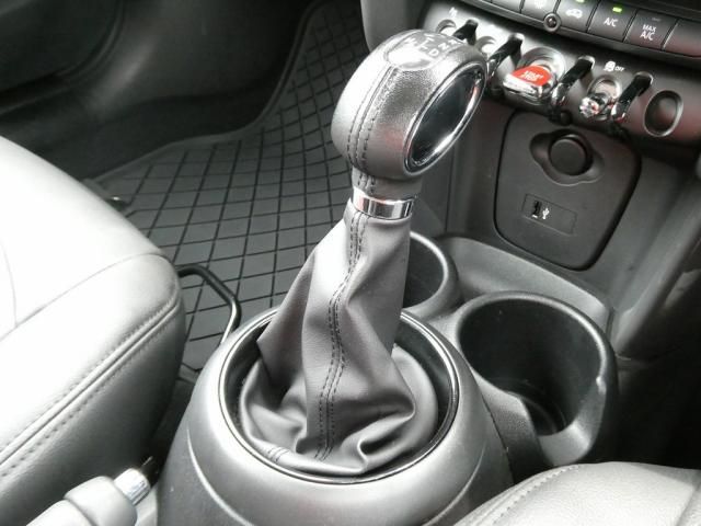 MINI COOPER D