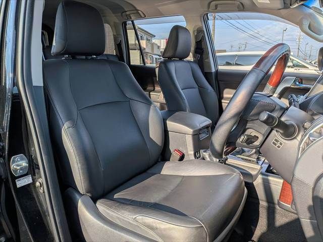 LANDCRUISER PRADO