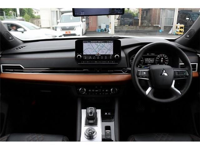 OUTLANDER PHEV