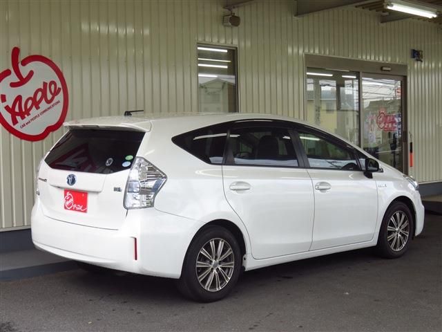 PRIUS Alpha