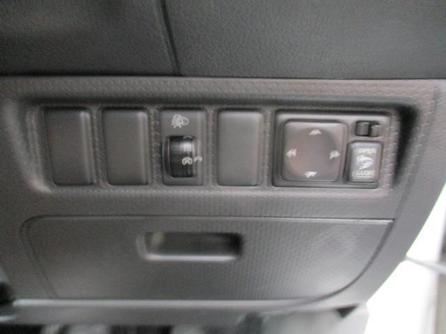 LANCER CARGO 2WD
