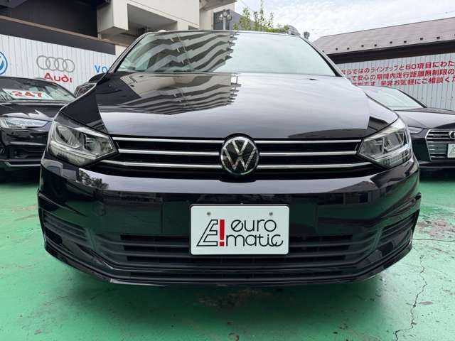 VOLKSWAGEN GOLF TOURAN