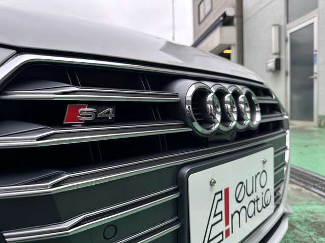 AUDI S4 AVANT