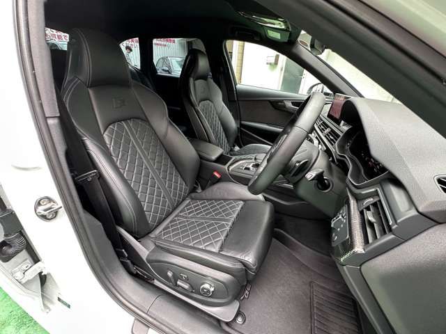 AUDI S4 AVANT