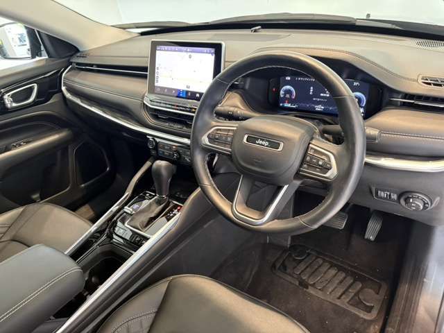 JEEP COMMANDER