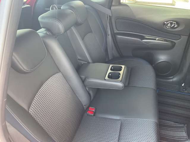 NOTE 4WD