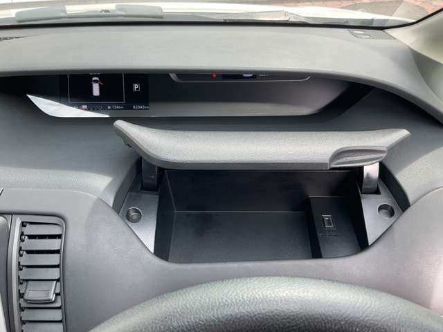 SERENA  S-HYBRID 4WD
