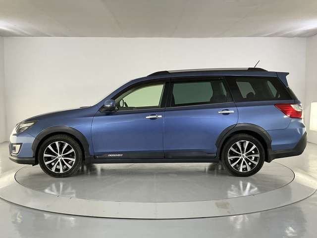 EXIGA CROSSOVER 7
