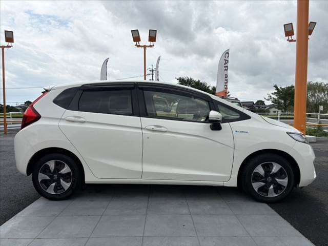 FIT HYBRID
