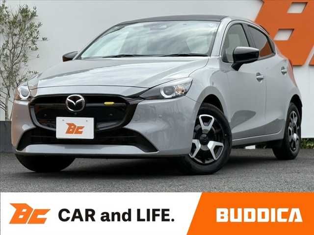 MAZDA2