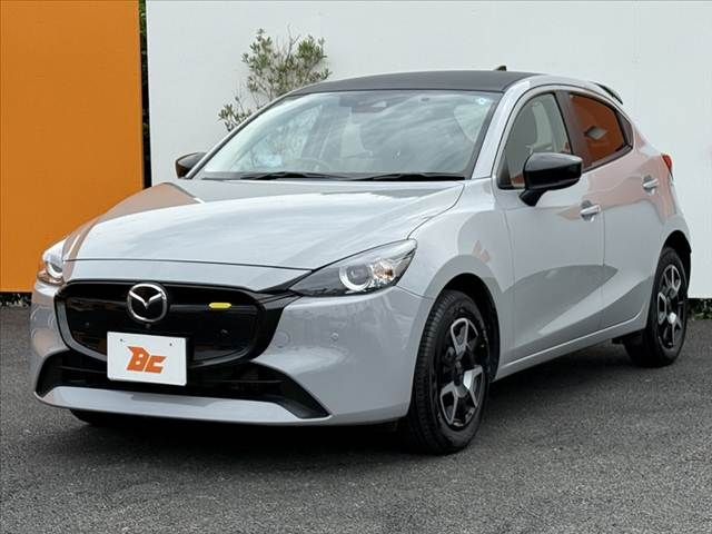 MAZDA2