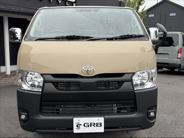 HIACE van 4WD