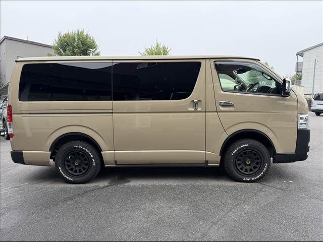 HIACE van 4WD