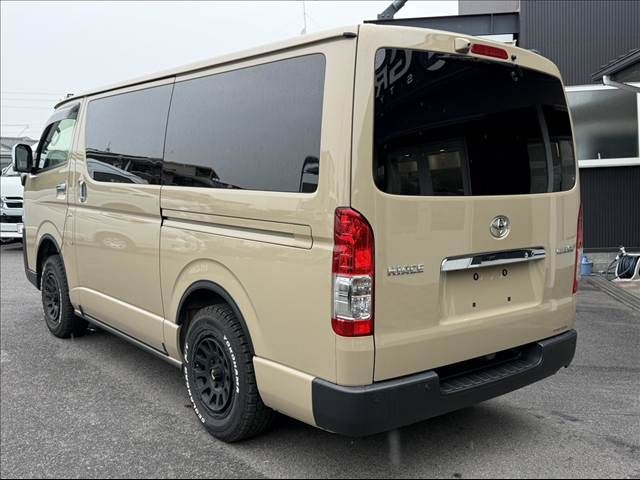 HIACE van 4WD
