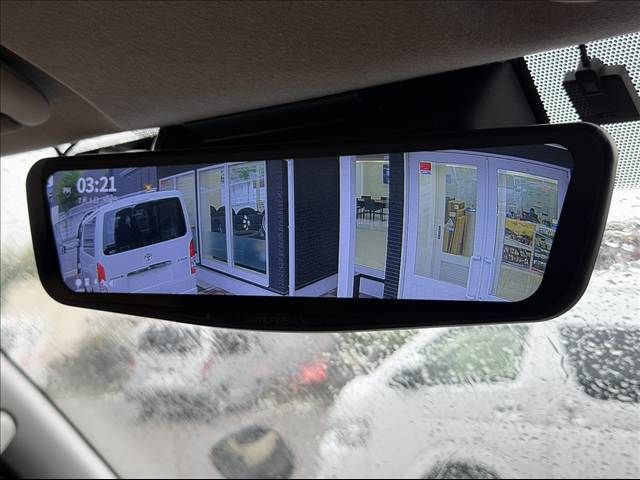 HIACE van 4WD