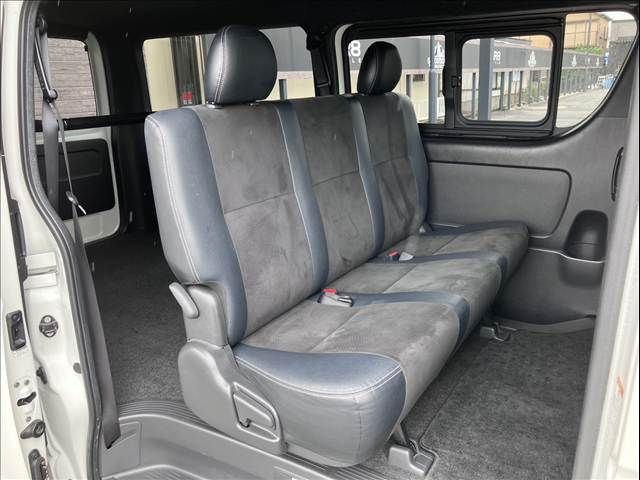 HIACE van 2WD