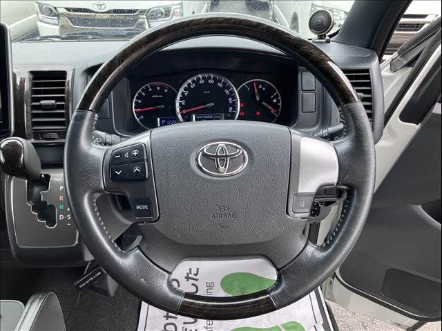 HIACE van 2WD