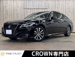 CROWN sedan hybrid
