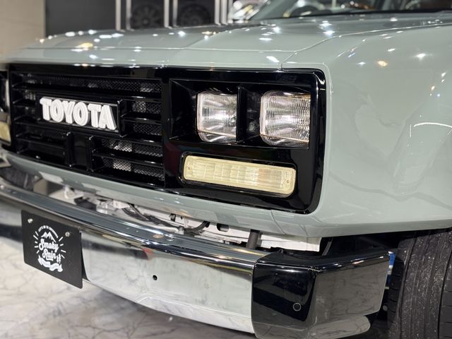 HILUX 4WD