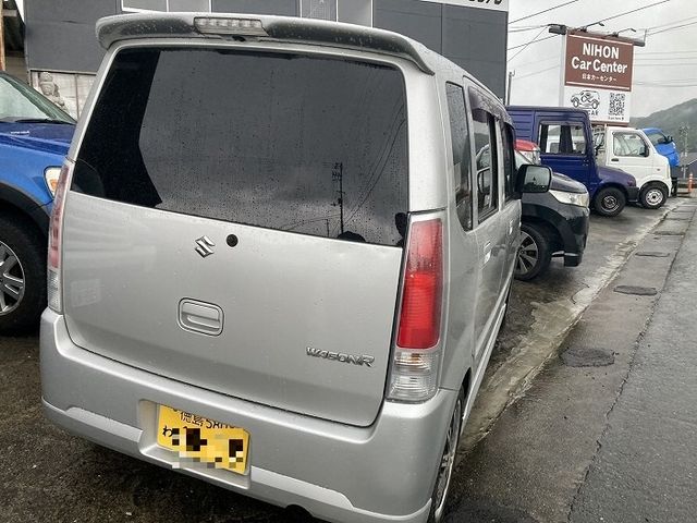 WAGON R