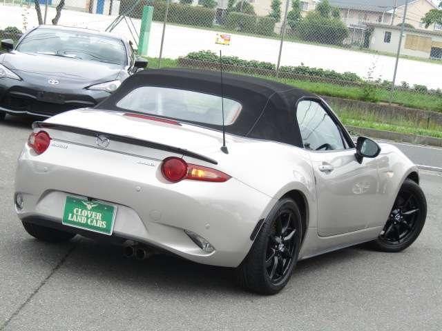 ROADSTER