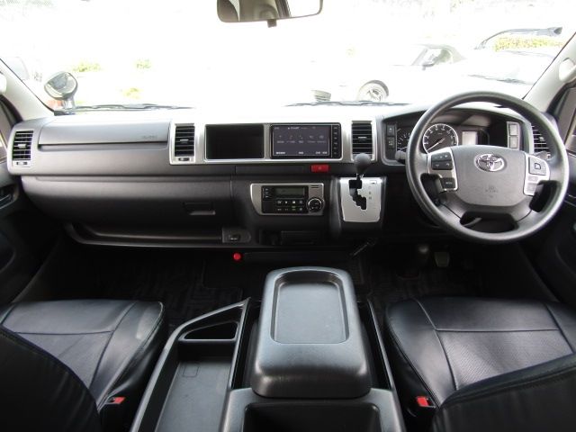 HIACE wagon 4WD